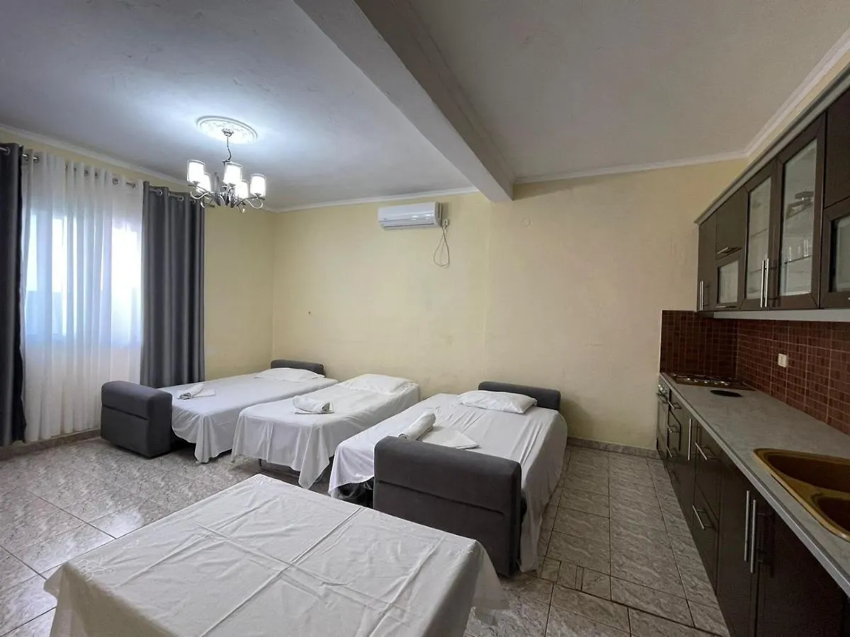 Albert Guest House Borsh Albanien
